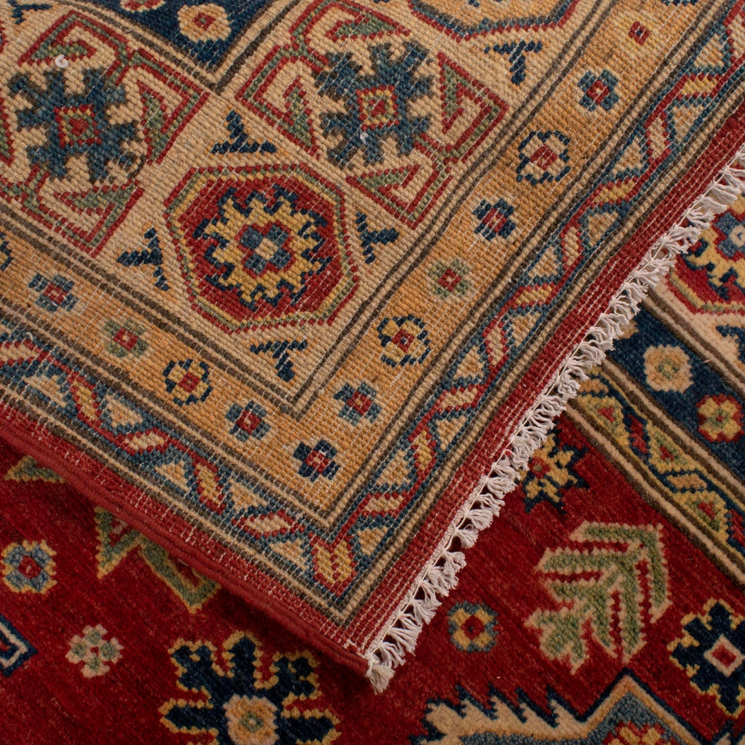 Hand knotted Kazak Carpet 5' 4" x 7' 8" - No. AL98966