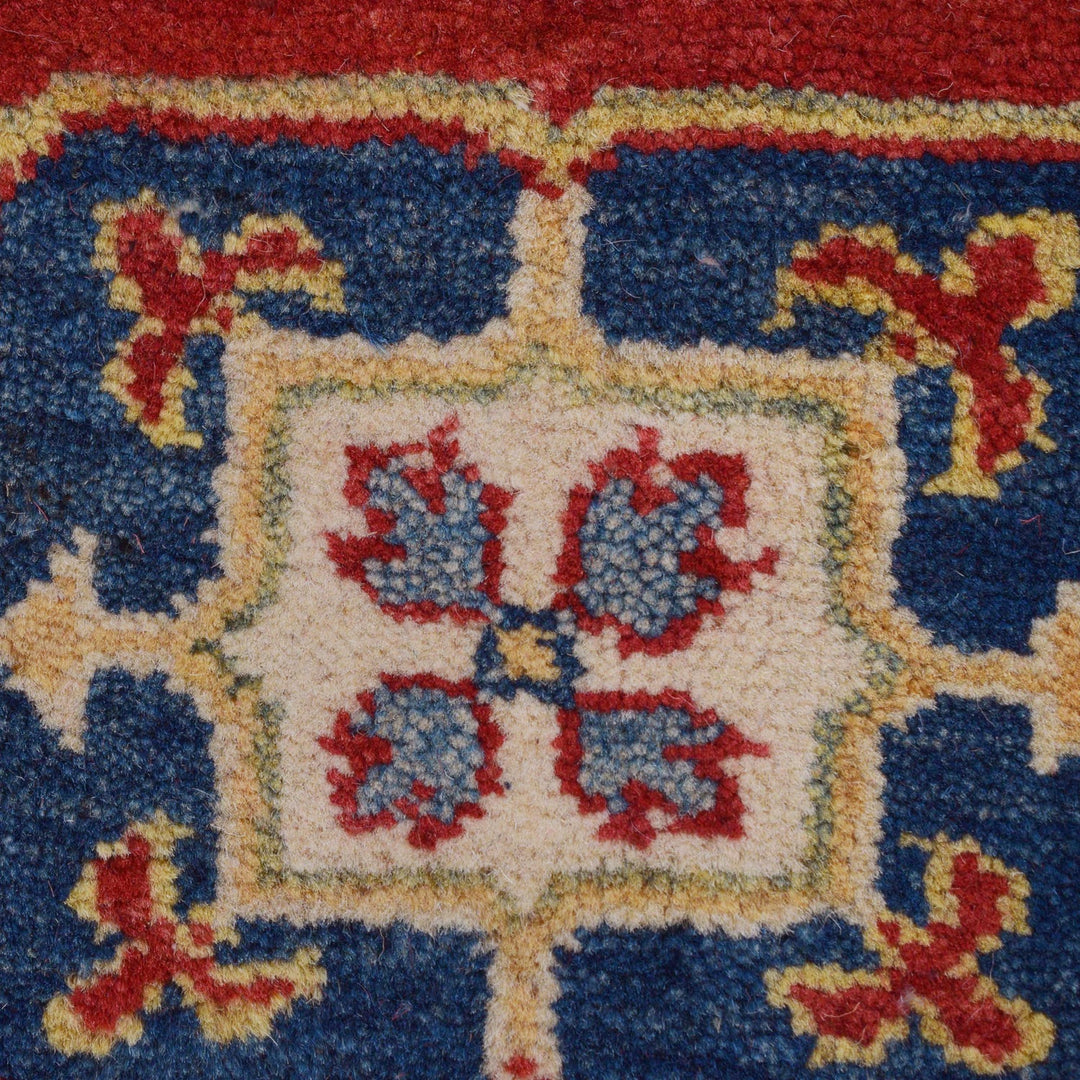 Hand knotted Kazak Rugs 6' 7" x 8' 11" - No. AL33955