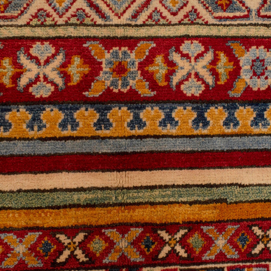 Hand Knotted Khurjeen Oriental Rug 4' 0" x 5' 11" - No. AL20760