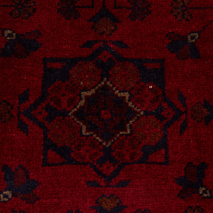 Hand knotted Khal Mohammadi Rugs 5' 1" x 6' 4" - No. AL33822