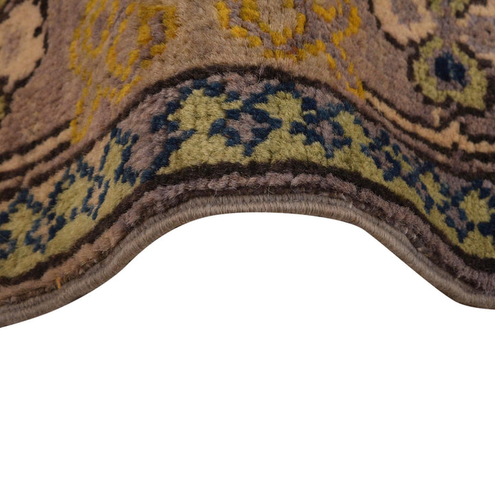 Handmade Kazak Area Rug 4' 0" x 5' 7" - No. AL43555