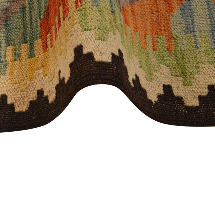 Hand Woven Wool Kelim 4' 11" x 6' 4" - No. AL59707