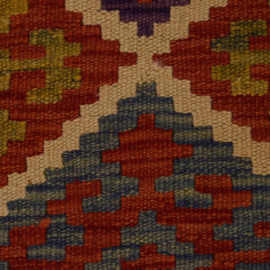 Short Kilim Runner 2' 3"x 6' 4" - No. AL40178