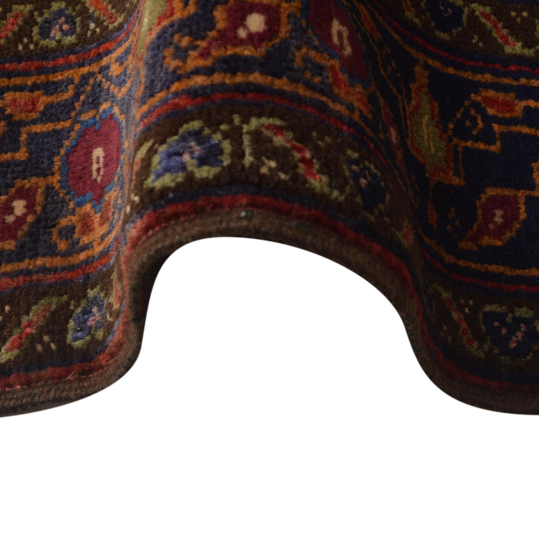 Muslim Prayer Rug 2' 11" x 4' 6" - No. AL52809