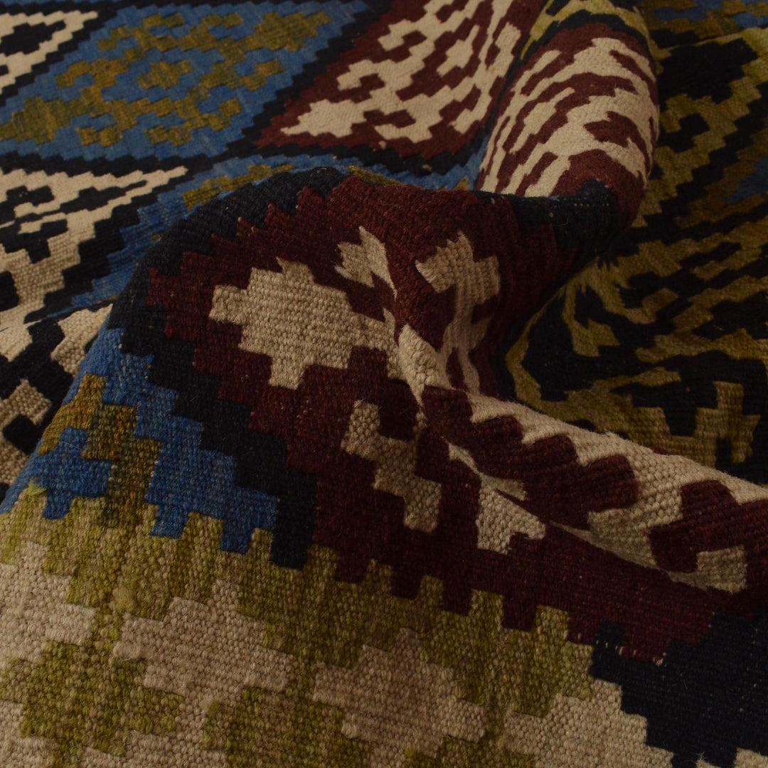 Hand Woven Wool Kelim 5' 2" x 6' 5" - No. AL20438