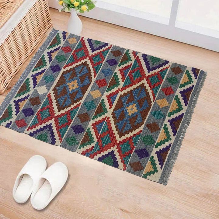 Hand Woven Wool Kelim 2' 1" x 2' 11" - No. AL72998