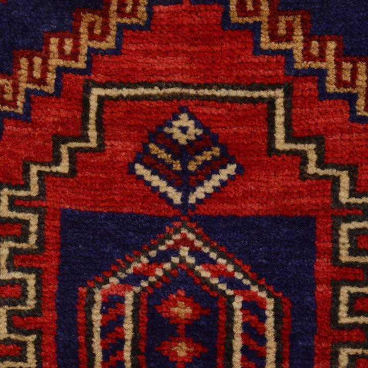 Small Prayer Carpet 2' 11" x 3' 10" - No. AL27164