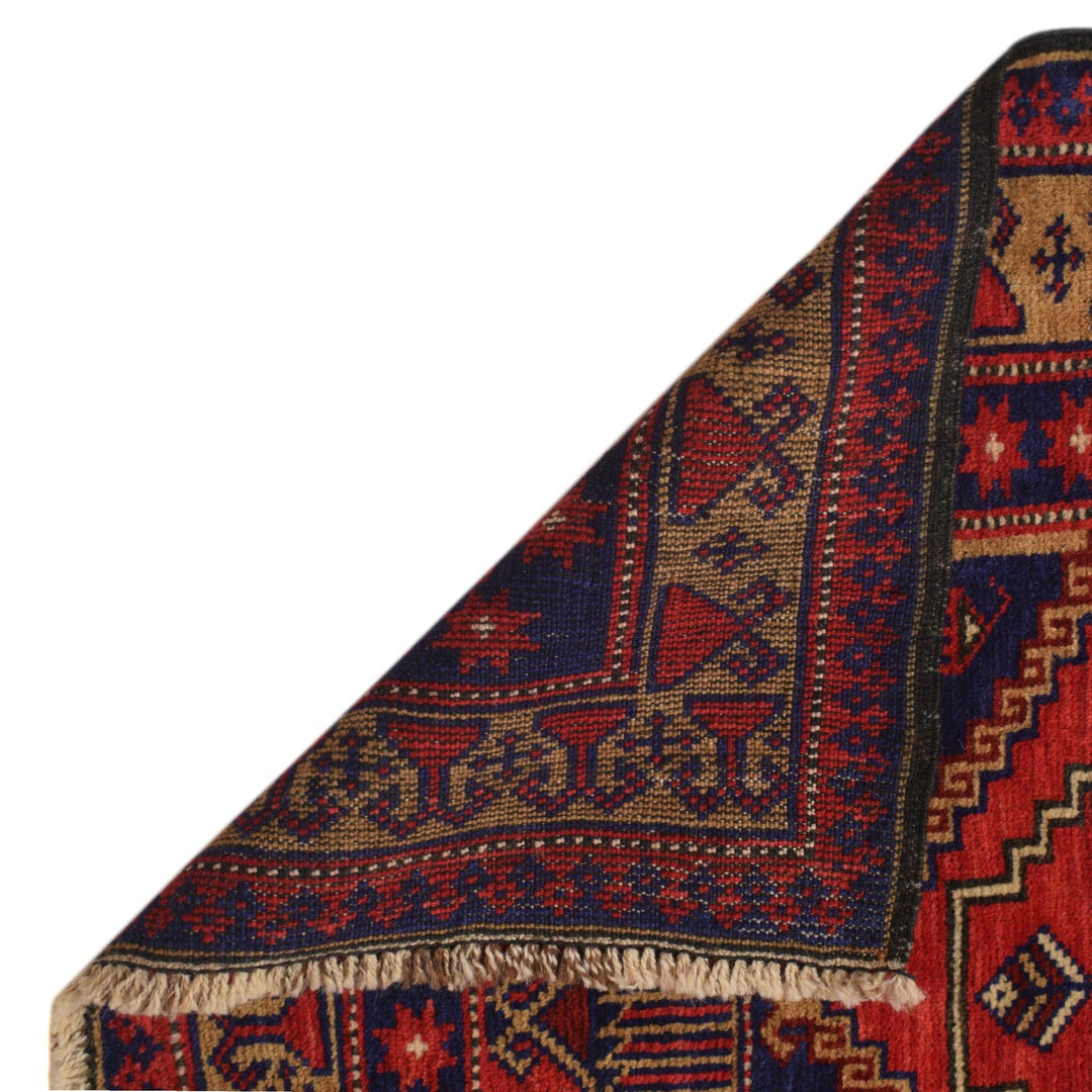 Small Prayer Carpet 2' 11" x 3' 10" - No. AL27164