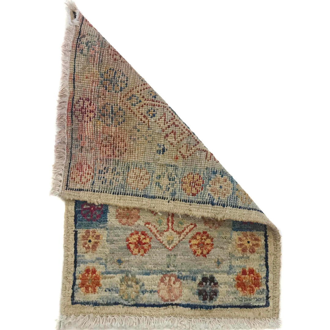 Afghan Oriental Rug 1' 4" x 1' 10" Hand-Knotted detail