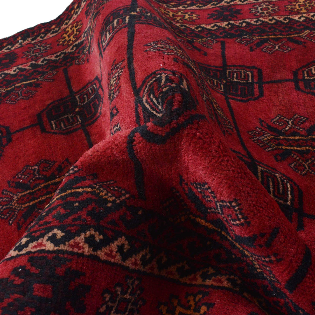 Baluch Small Size Rug 2' 11" x 4' 11" - No. AL32889