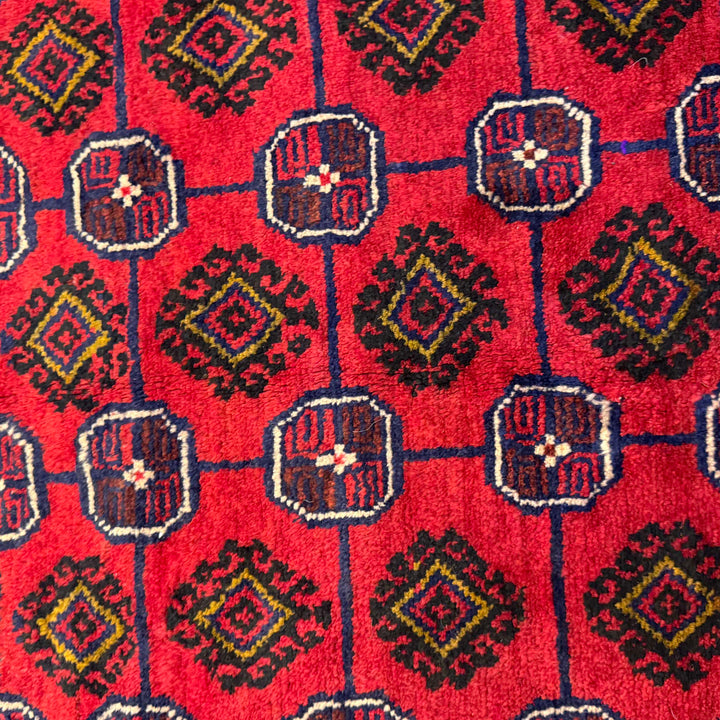 Baluch Short Rug 3' 8" x 5' 10" - No. AL21005