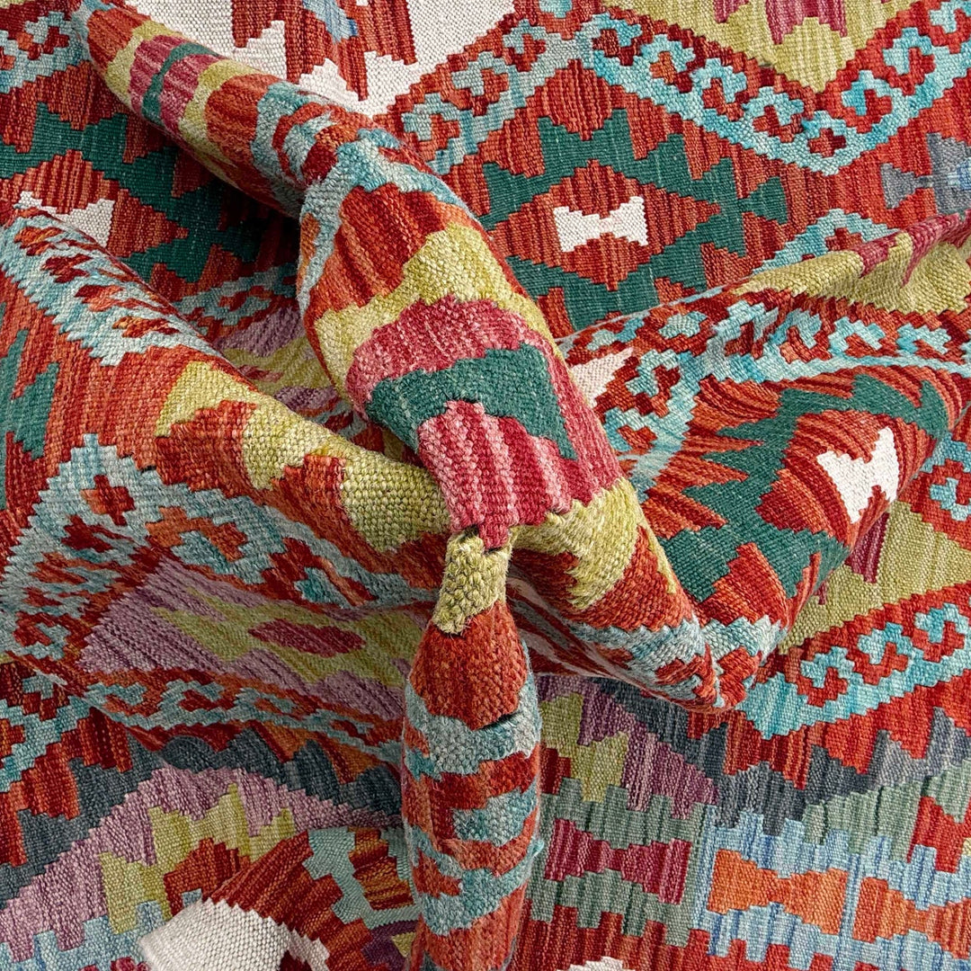 Hand Woven Wool Kelim 5' 3" x 6' 6" - No. AL46835