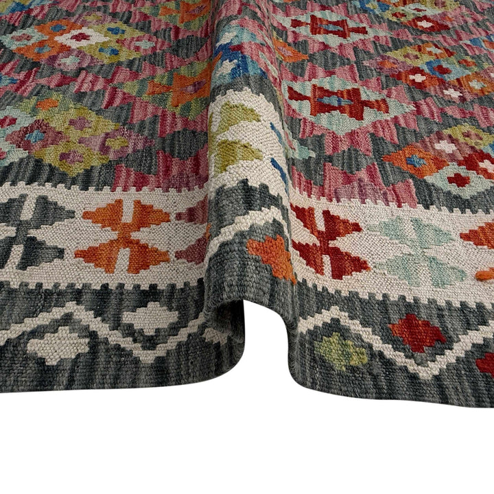 Afghan Chobi Kilim Rug 4' 10" x 6' 4" Flat-Weave field