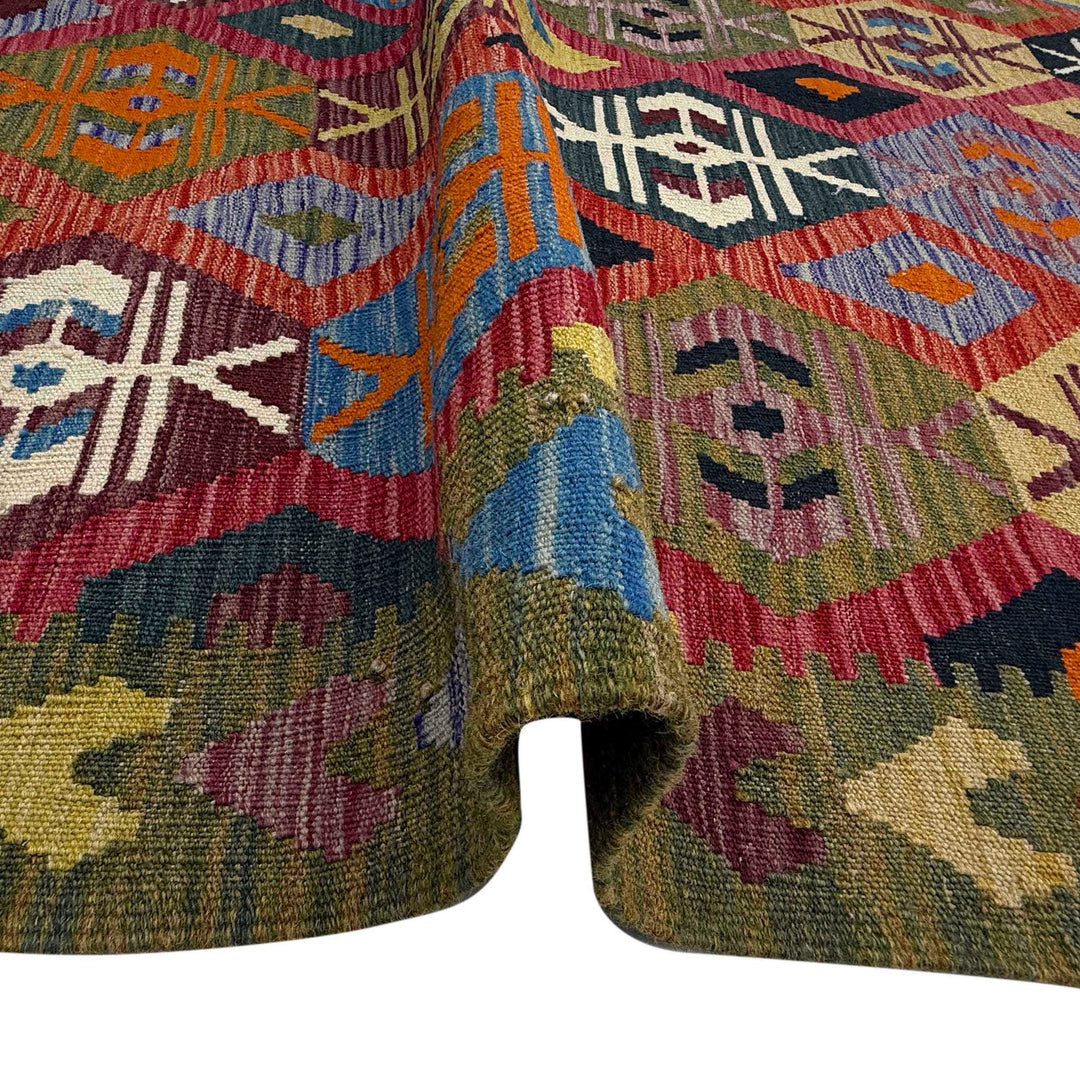 Afghan Vegetable Kilim Rug 5' 1" x 6' 11" Flat-Weave field