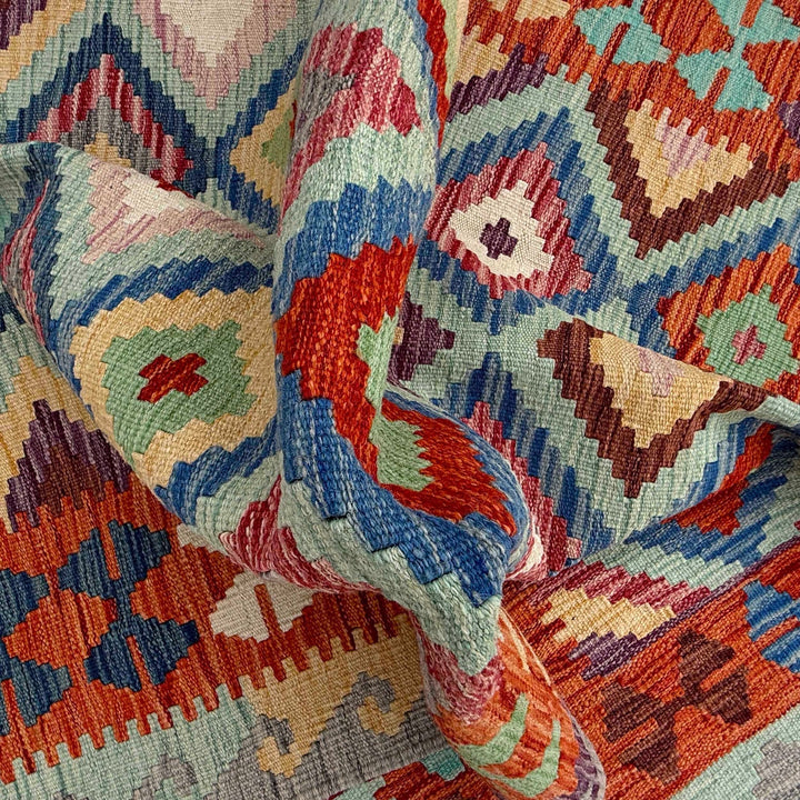Afghan Kilim Rug 4' 0" x 5' 8" Flat-Weave texture