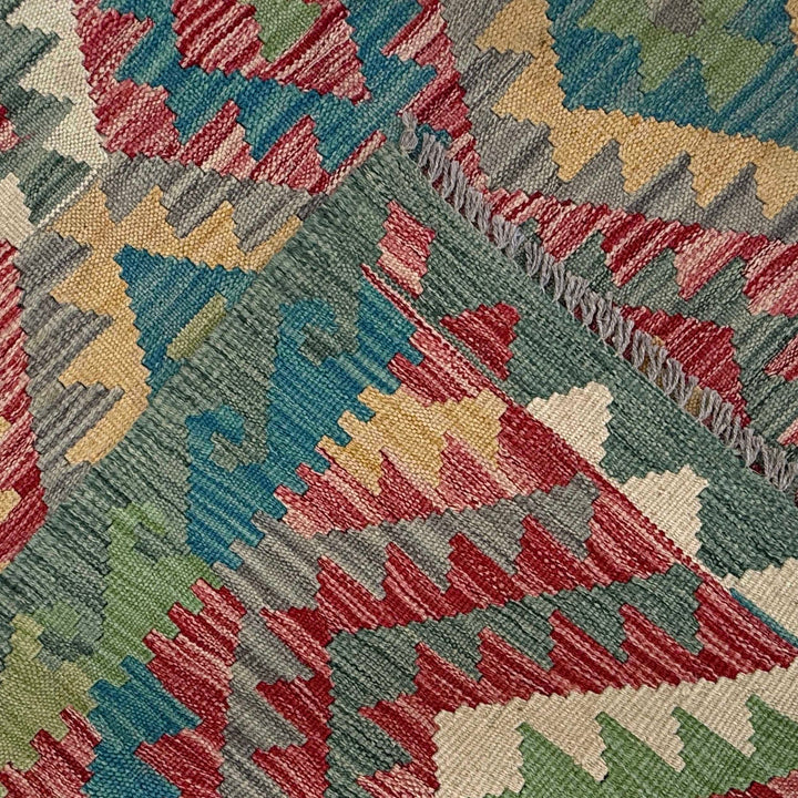 Hand Woven Wool Kelim 3' 10" x 6' 1" - No. AL55726