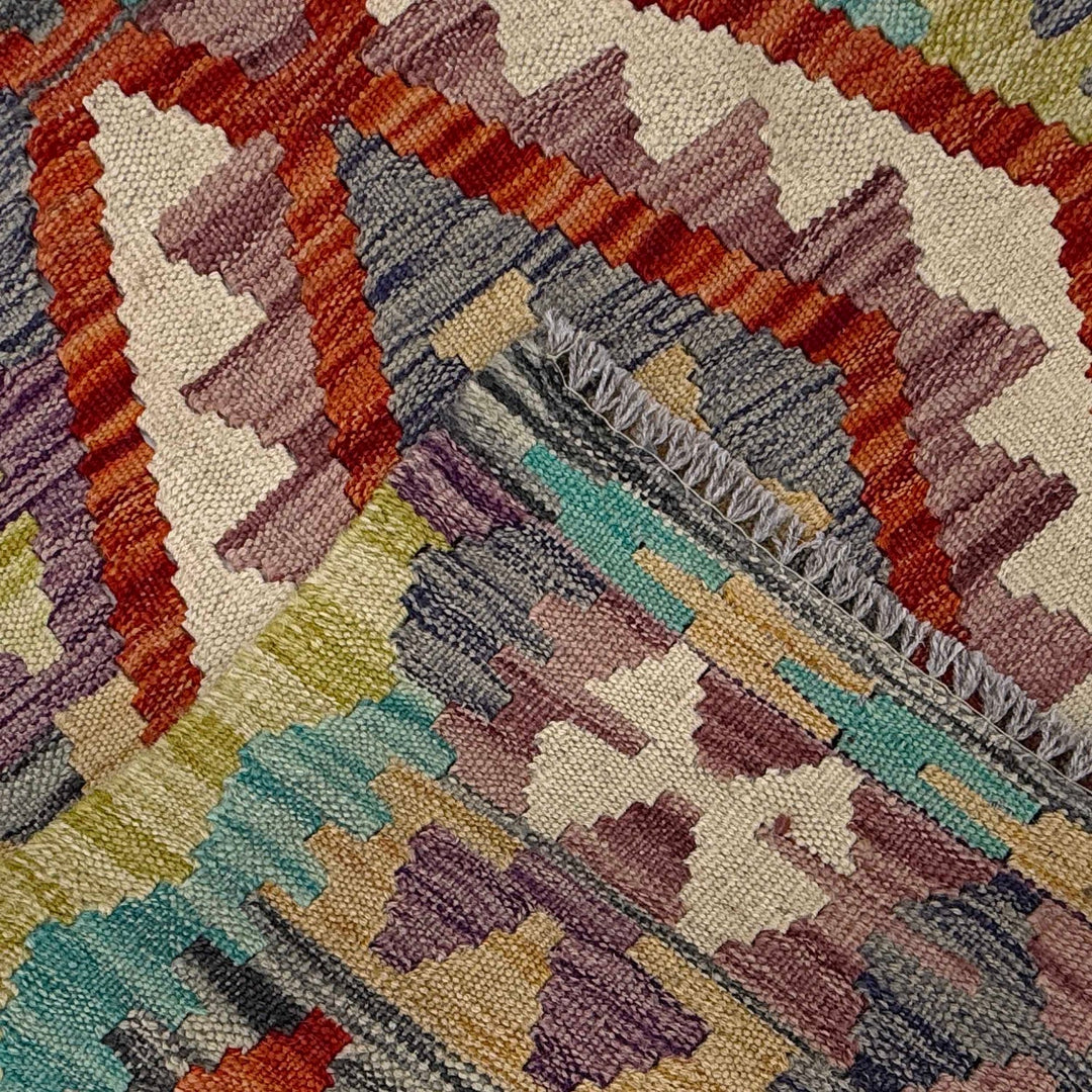 Hand Woven Wool Kelim 2' 6" x 4' 2" - No. AL39125