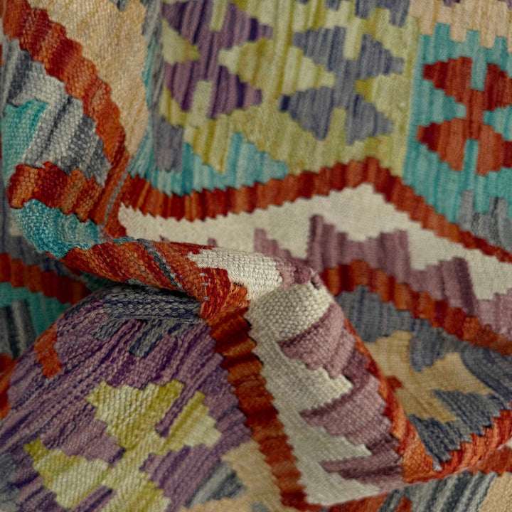 Hand Woven Wool Kelim 2' 6" x 4' 2" - No. AL39125