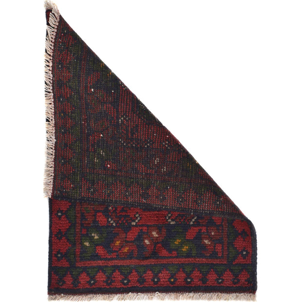 Handmade Mat 1' 6" x 2' 0" - No. AL50907