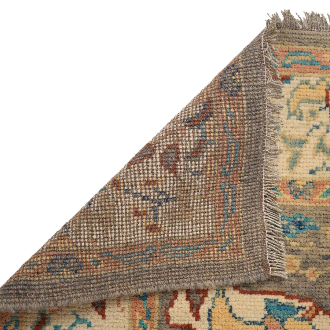 Handmade Picture Area Rug 4' 0" x 5' 10" - No. AL69722