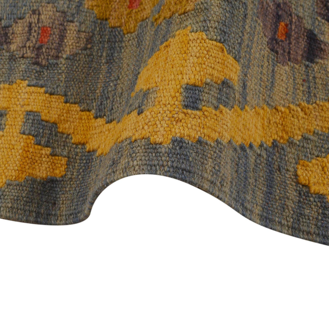 Handmade Turkish Design Wool Kilim 3' 4" x 4' 9" - No. AL82252