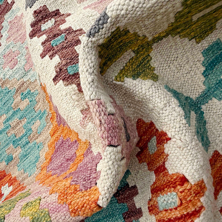 Afghan Vegetable Kilim Rug 5' 1" x 6' 7" Flat-Weave texture