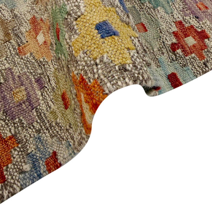 Afghan Vegetable Kelim Rug 5'1" x 6'6" Flat-Weave field