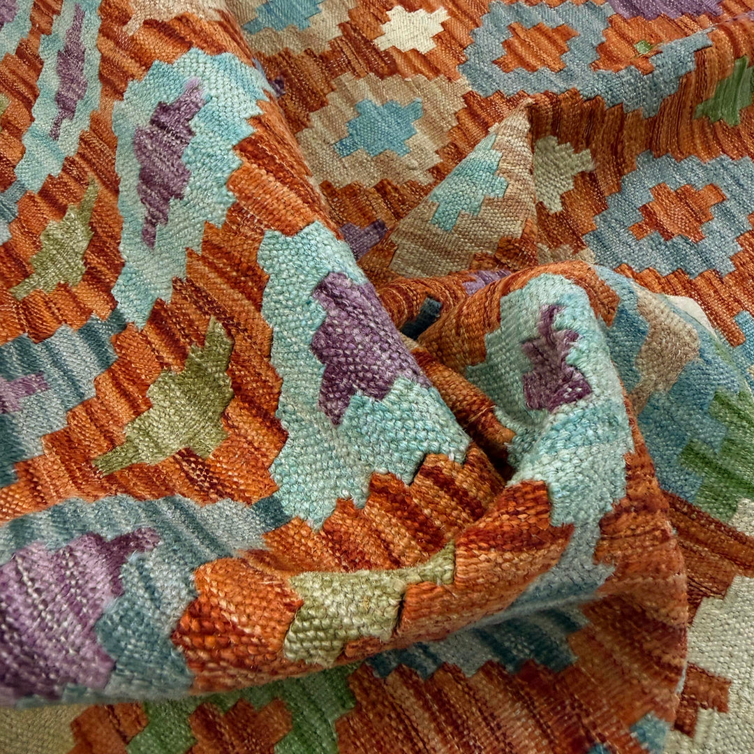 Afghan Vegetable Kilim Rug 4' 6" x 6' 7" Flat-Weave texture