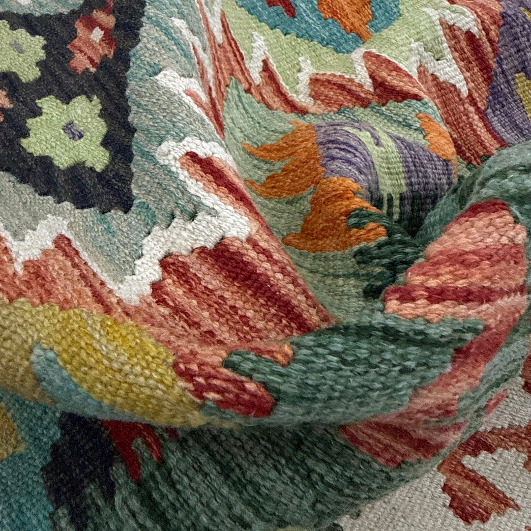 Handmade Turkish Design Wool Kilim 4' 4" x 5' 11" - No. AL143171
