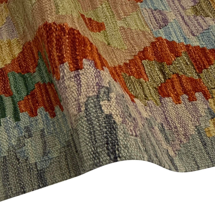 Hand Woven Wool Kelim 5' 7" x 8' 0" - No. AL472575