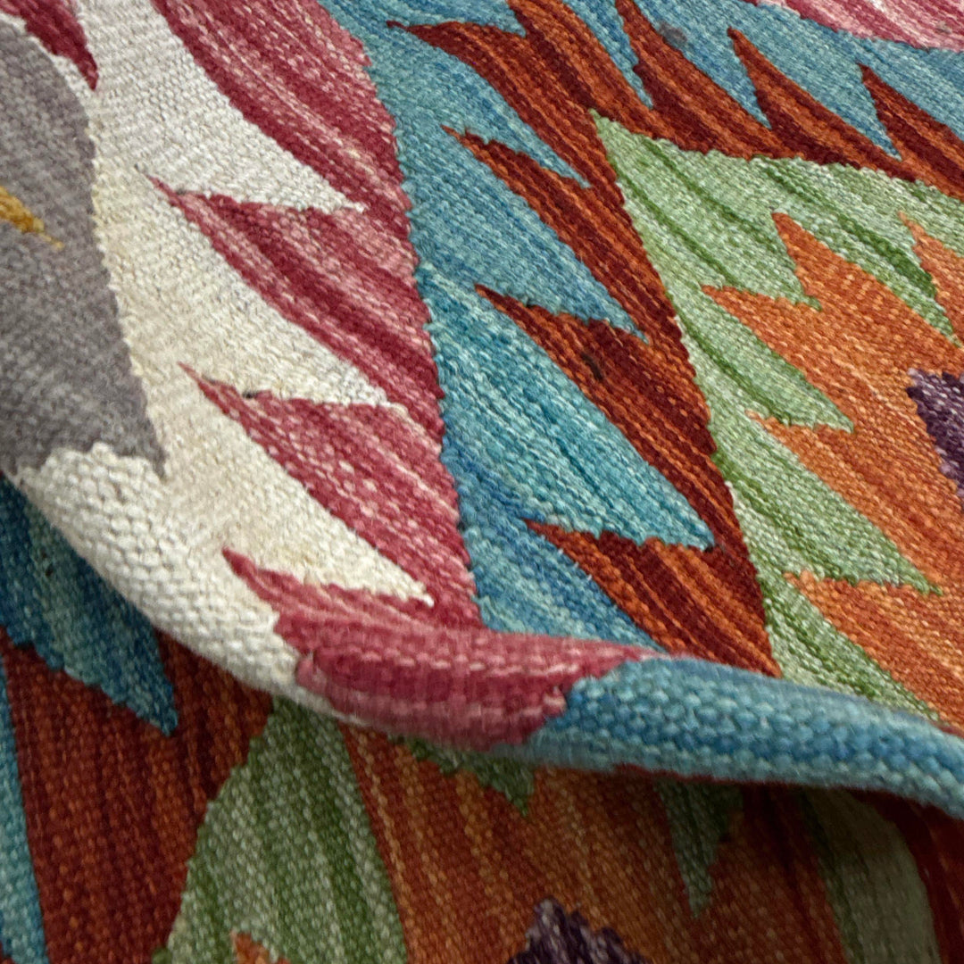 Hand Knotted Flatweave Kilim 2' 4" x 4' 1" - No. AL668849