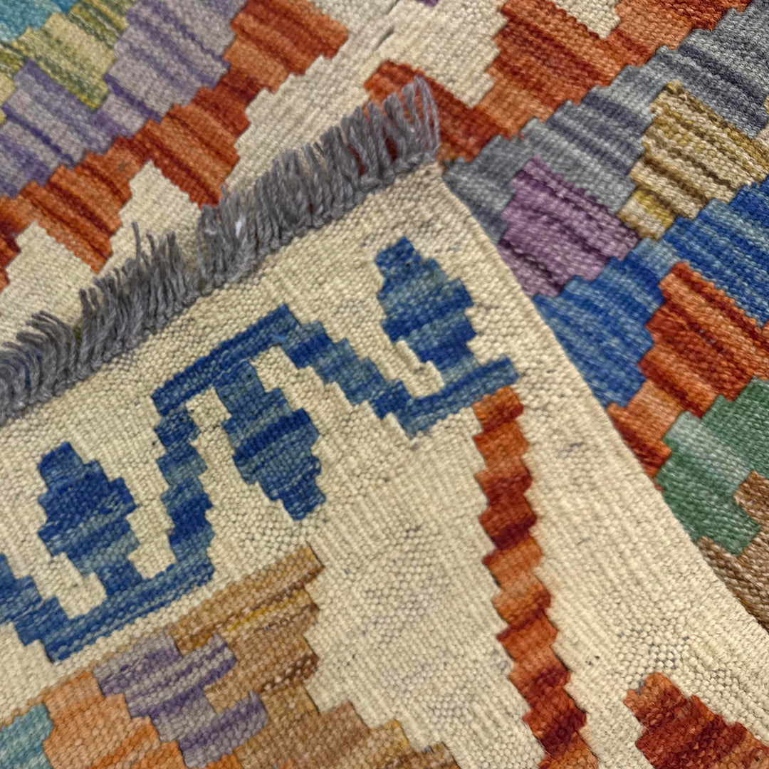 Handmade Vegetable Kilim 4' 0" x 6' 4" - No. AL504635