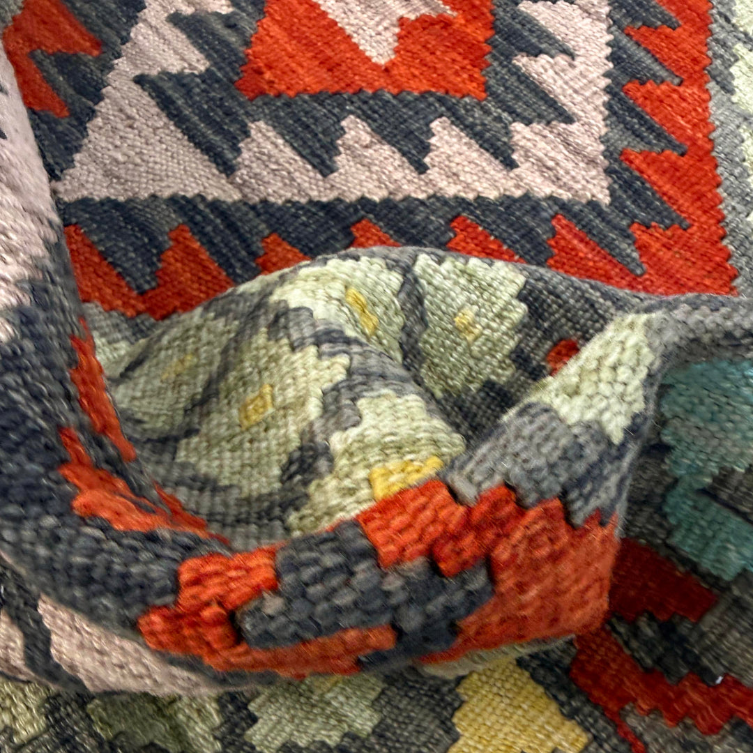 Afghan Vegetable Kilim Runner 2' 8" x 6' 9" Flat-Weave texture