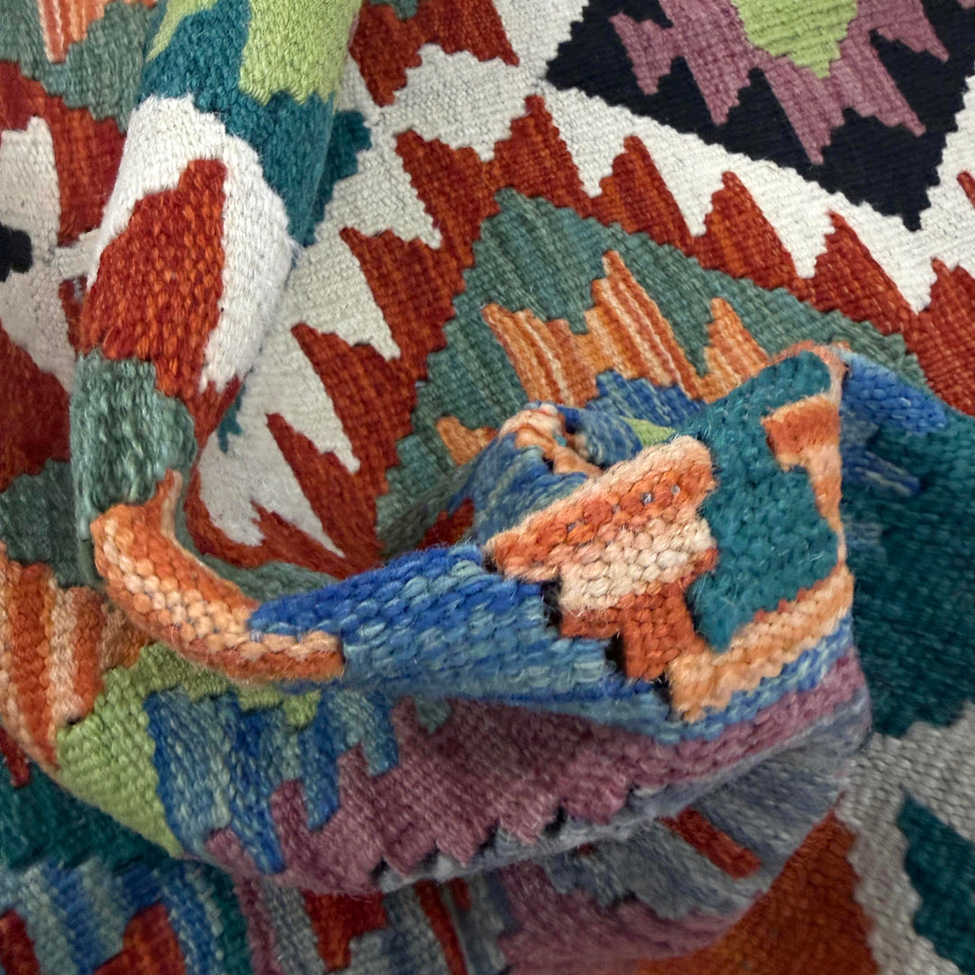 Handmade Vegetable Kilim 3' 3" x 5' 0" - No. AL718011