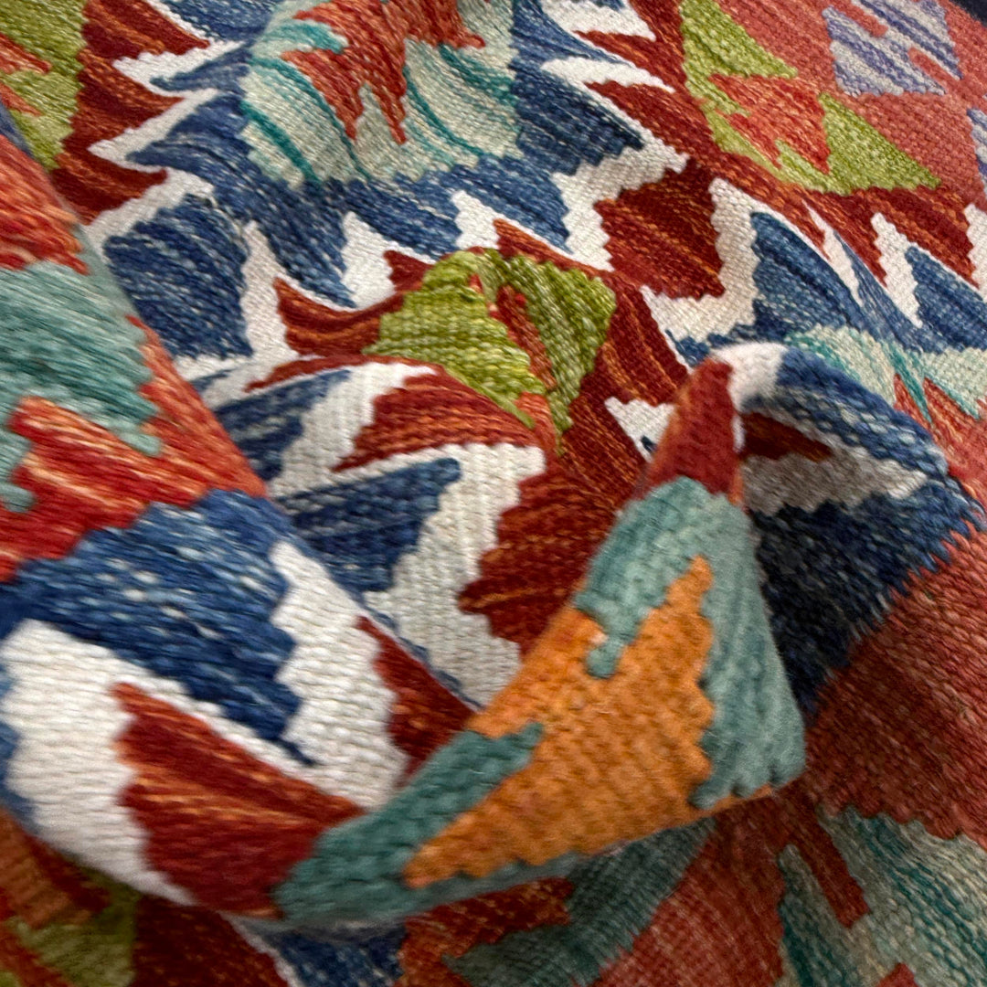 Multicolor Afghan Vegetable Kilim Rug 3' 3" x 4' 10" Flat-Weave texture