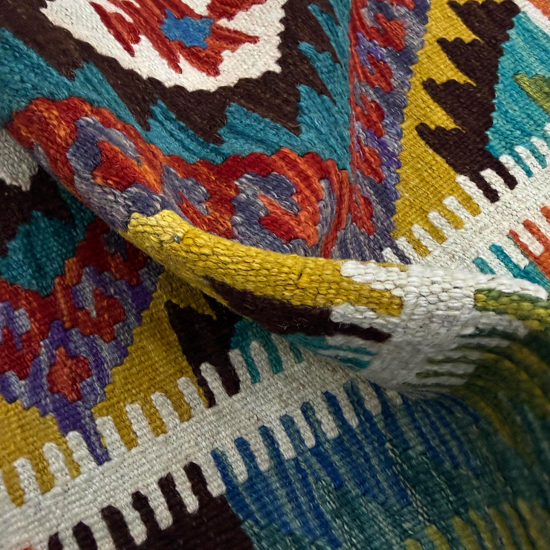 Multicolor Afghan Vegetable Kilim Rug 2'9" x 3'9" Flat-Weave texture