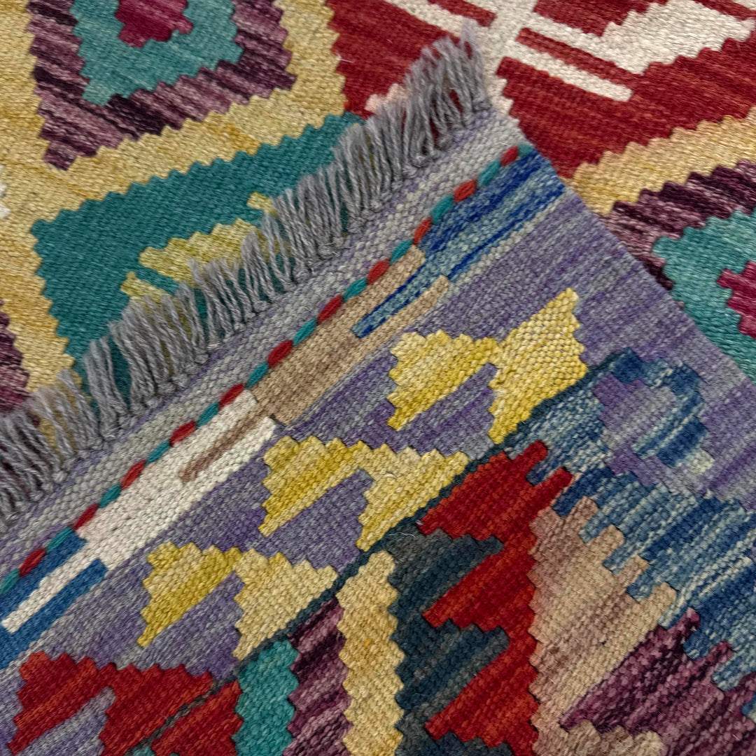 Handmade Vegetable Kilim 2' 6" x 4' 2" - No. AL828055