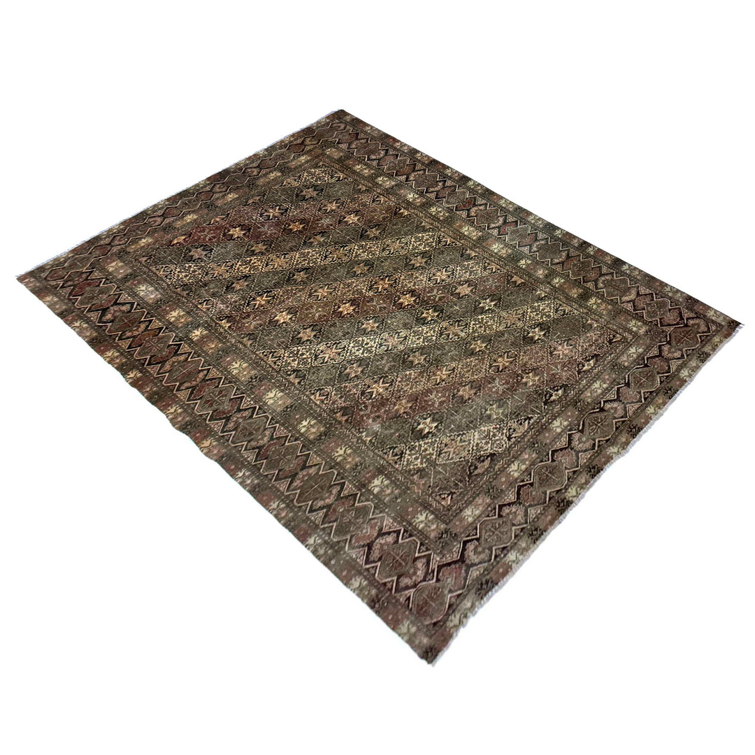 Multicolor Persian Kashan Rug 7'6" x 10'10" Hand-Knotted close-up