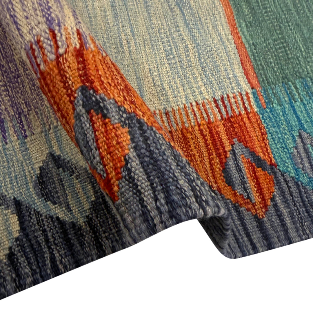 Afghan Vegetable Kilim Rug 5' 9" x 8' 6" Flat-Weave texture