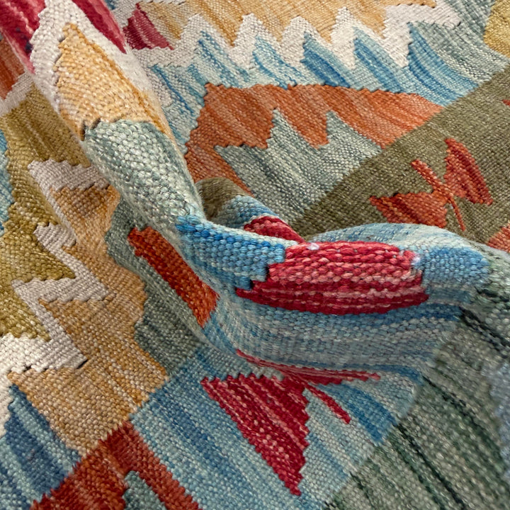 Hand Woven Wool Kelim 4' 0" x 6' 8" - No. AL122950