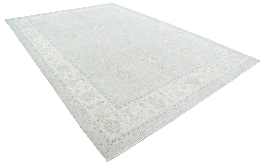 Serenity 9’ 8″ x 13’ 11” - No. AV24650 - ALRUG Rug Store