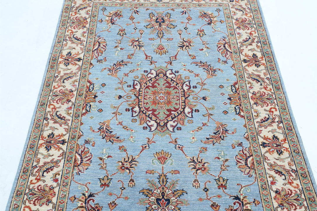 Ziegler 4’ 0″ x 5’ 9″ - No. AV25856 - ALRUG Rug Store