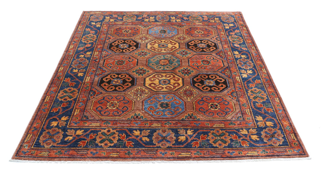 Humna 5’ 9″ x 7’ 2″ - No. AV29708 - ALRUG Rug Store