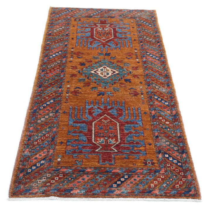 Humna 2’ 7″ x 5’ 10” - No. AV38173 - ALRUG Rug Store