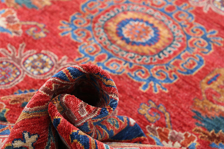 Humna 8’ 1″ x 9’ 8″ - No. AV42105 - ALRUG Rug Store