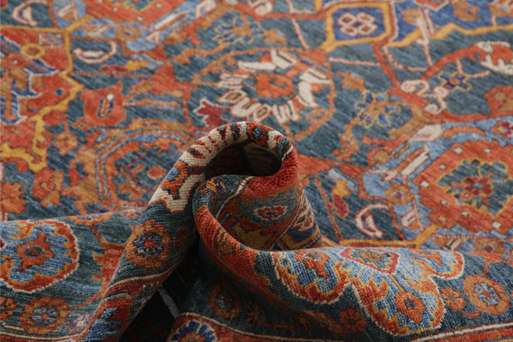 Humna 7’ 11” x 10’ 2″ - No. AV37170 - ALRUG Rug Store