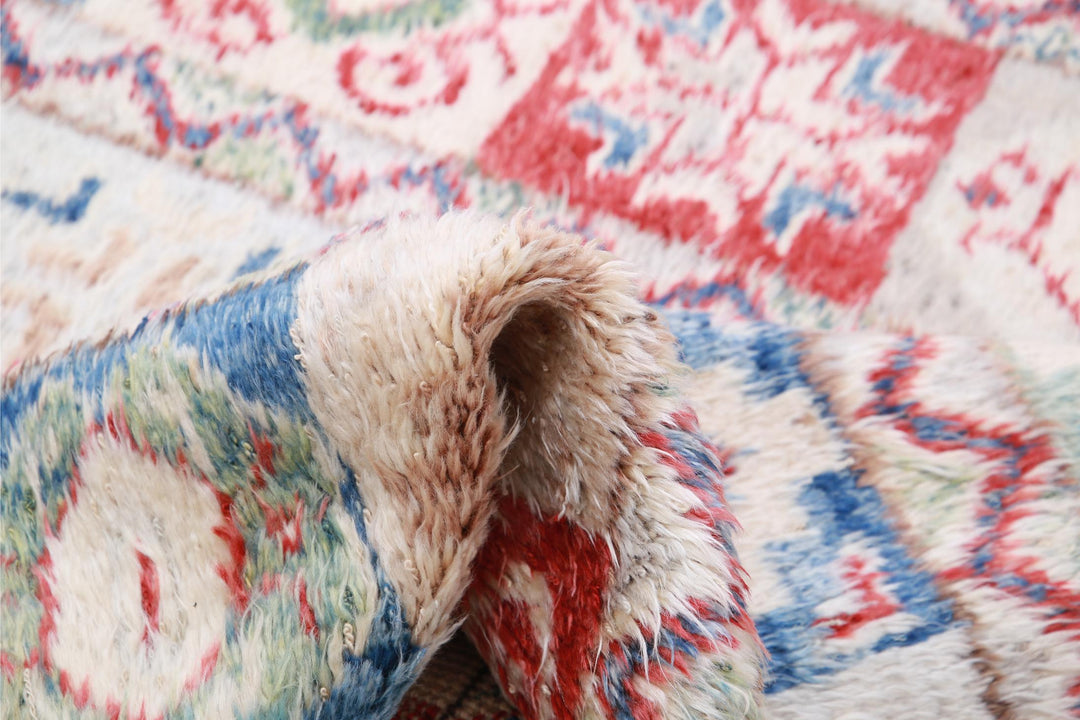 Moroccan 10’ 8″ x 13’ 10” - No. AV16082 - ALRUG Rug Store