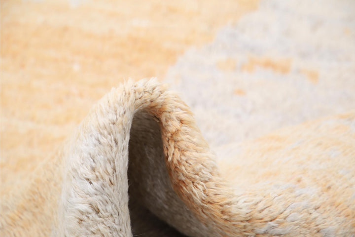 Moroccan 5’ 1″ x 7’ 5″ - No. AV47828 - ALRUG Rug Store