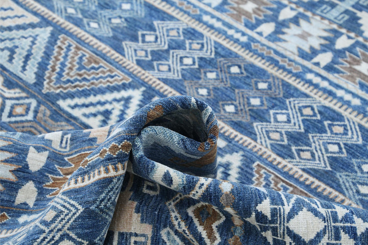 Ziegler 6’ 9″ x 8’ 5″ - No. AV33908 - ALRUG Rug Store