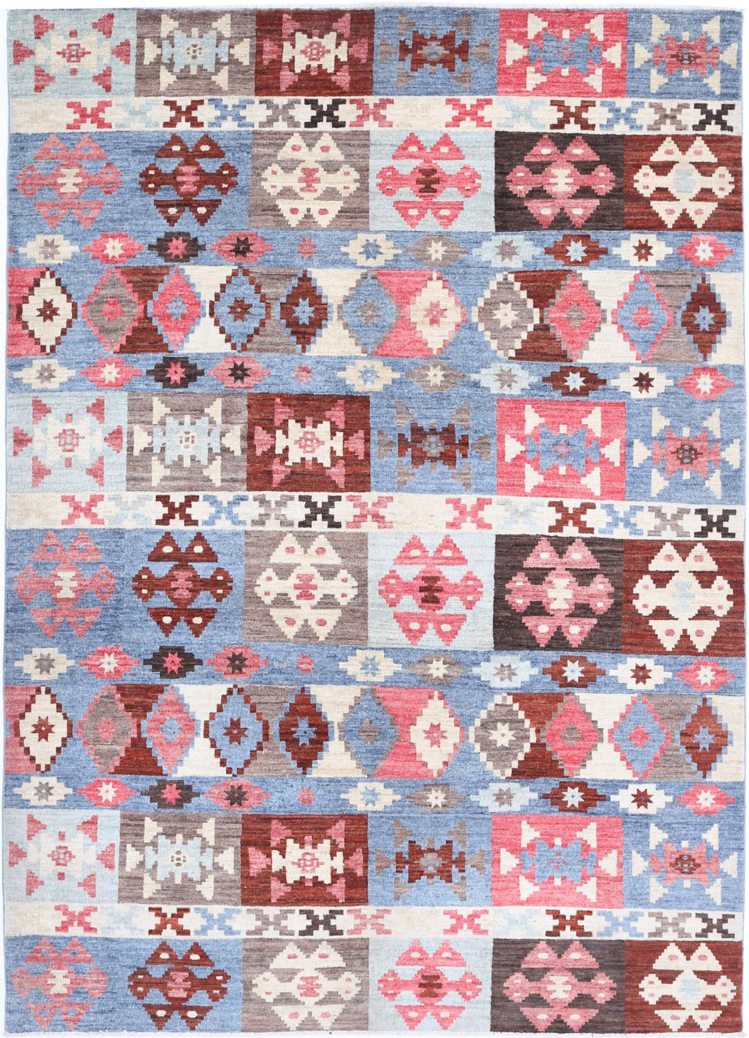 Pakistani Oriental Rug 5'6" x 7'8" Hand-Knotted